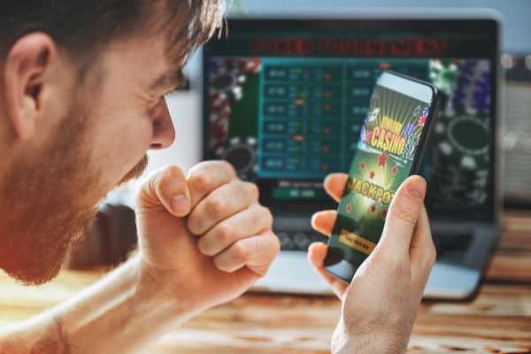Opsi pembayaran di aplikasi Android viavip5 termasuk DANA, OVO, GoPay, ShopeePay, LinkAja, QRIS, dan transfer bank
